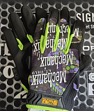 Mechanix W..